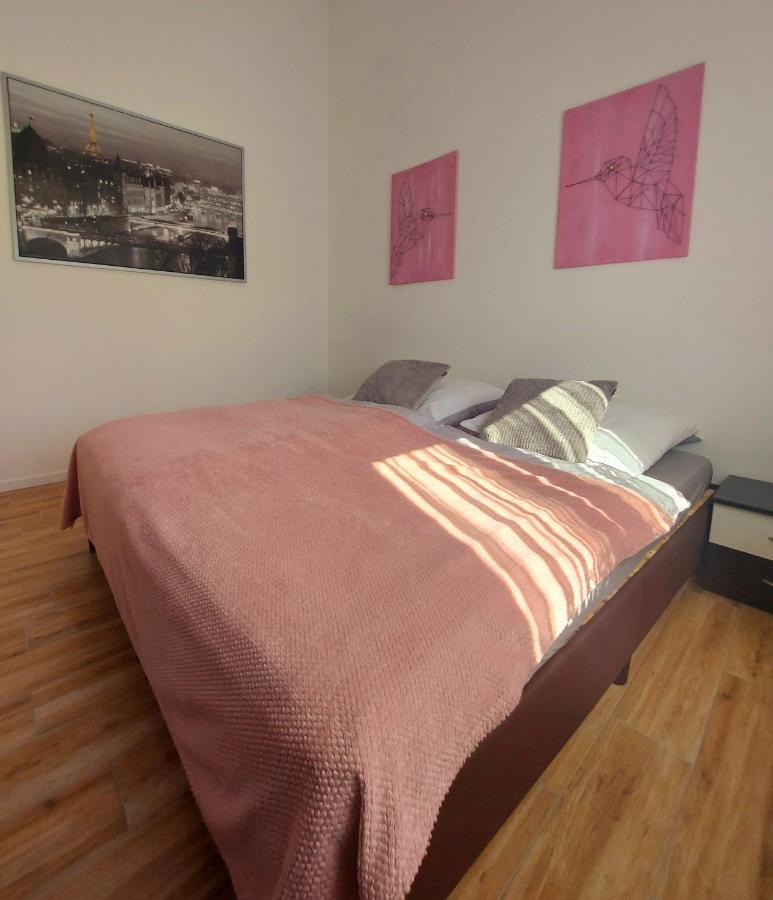Ferienwohnung Waldliebe ฮอมบวร์ก ภายนอก รูปภาพ